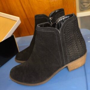 Kensie Black Women Boots